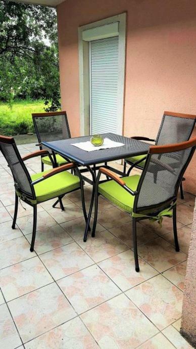 Apartments Saraden Водице Экстерьер фото