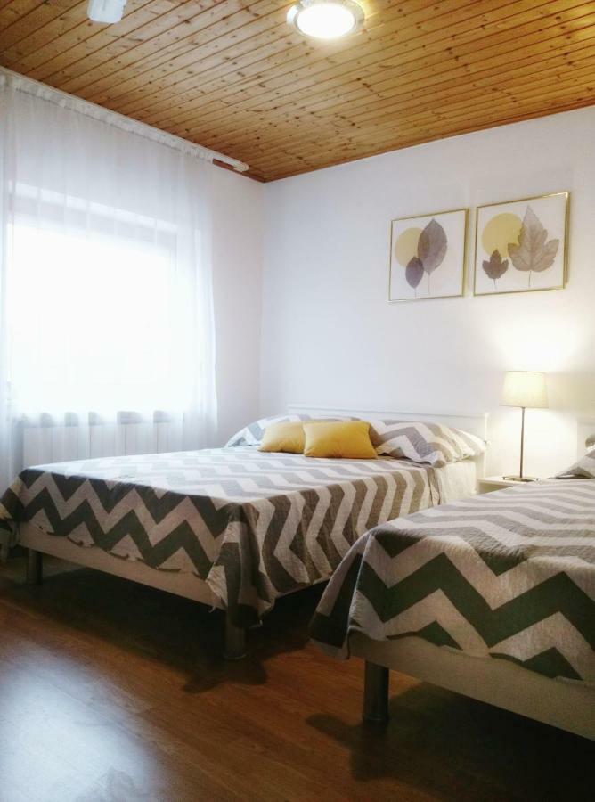 Apartments Saraden Водице Экстерьер фото